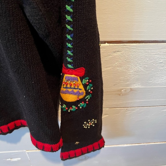 Designers Original Studio Black Cardigan with Festive Holiday embroidery size L - Picture 5 of 12